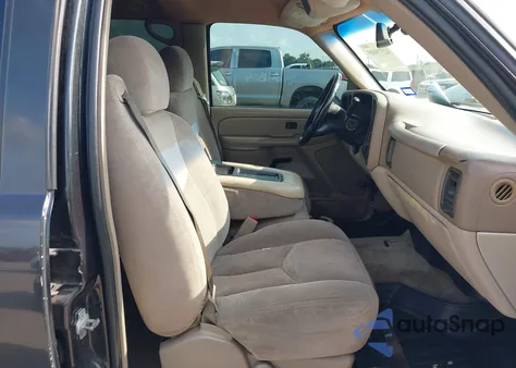 2005 Chevrolet Tahoe Ls z USA, uszkodzony, nr VIN 1GNEC13V95R241804